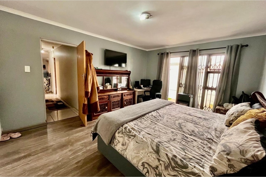 3 Bedroom Property for Sale in Windsor Park Estate Western Cape